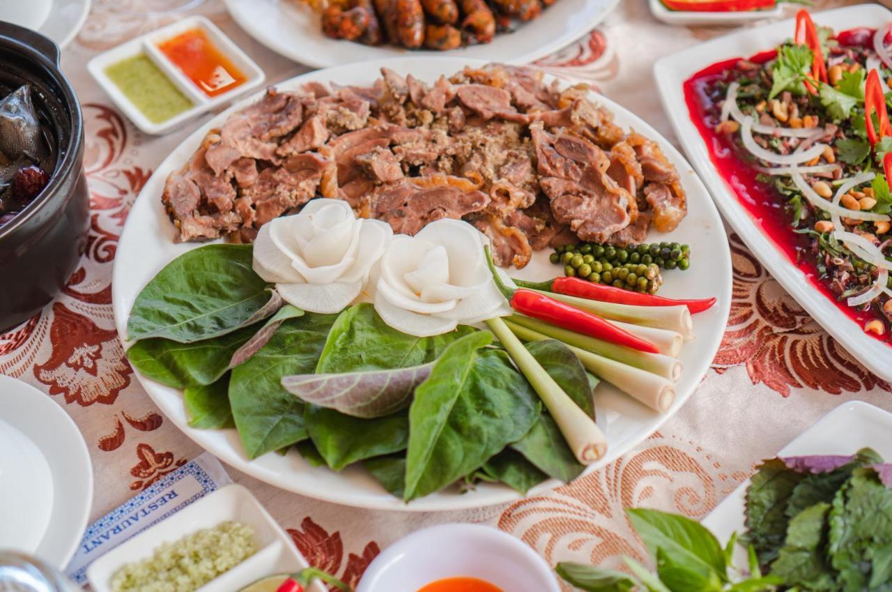 归仁 Khach San Binh Duong酒店 外观 照片