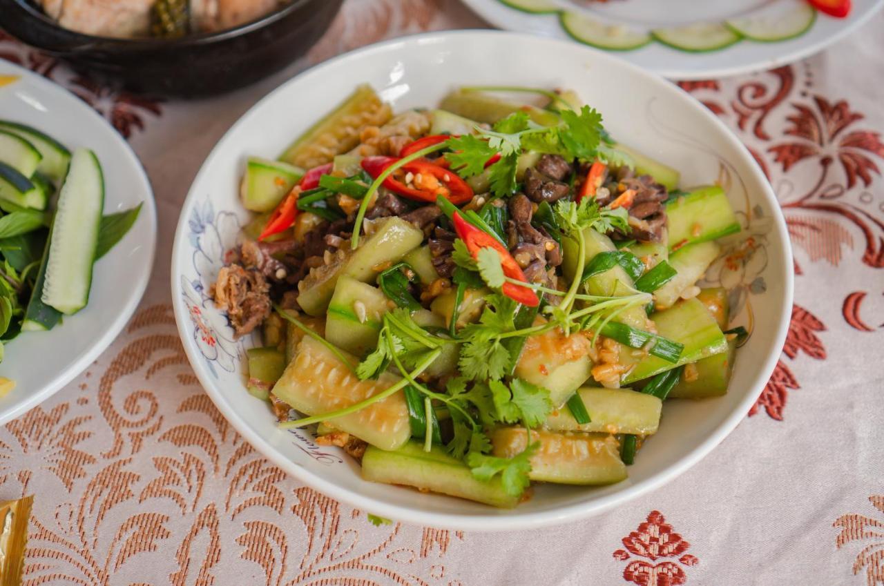 归仁 Khach San Binh Duong酒店 外观 照片