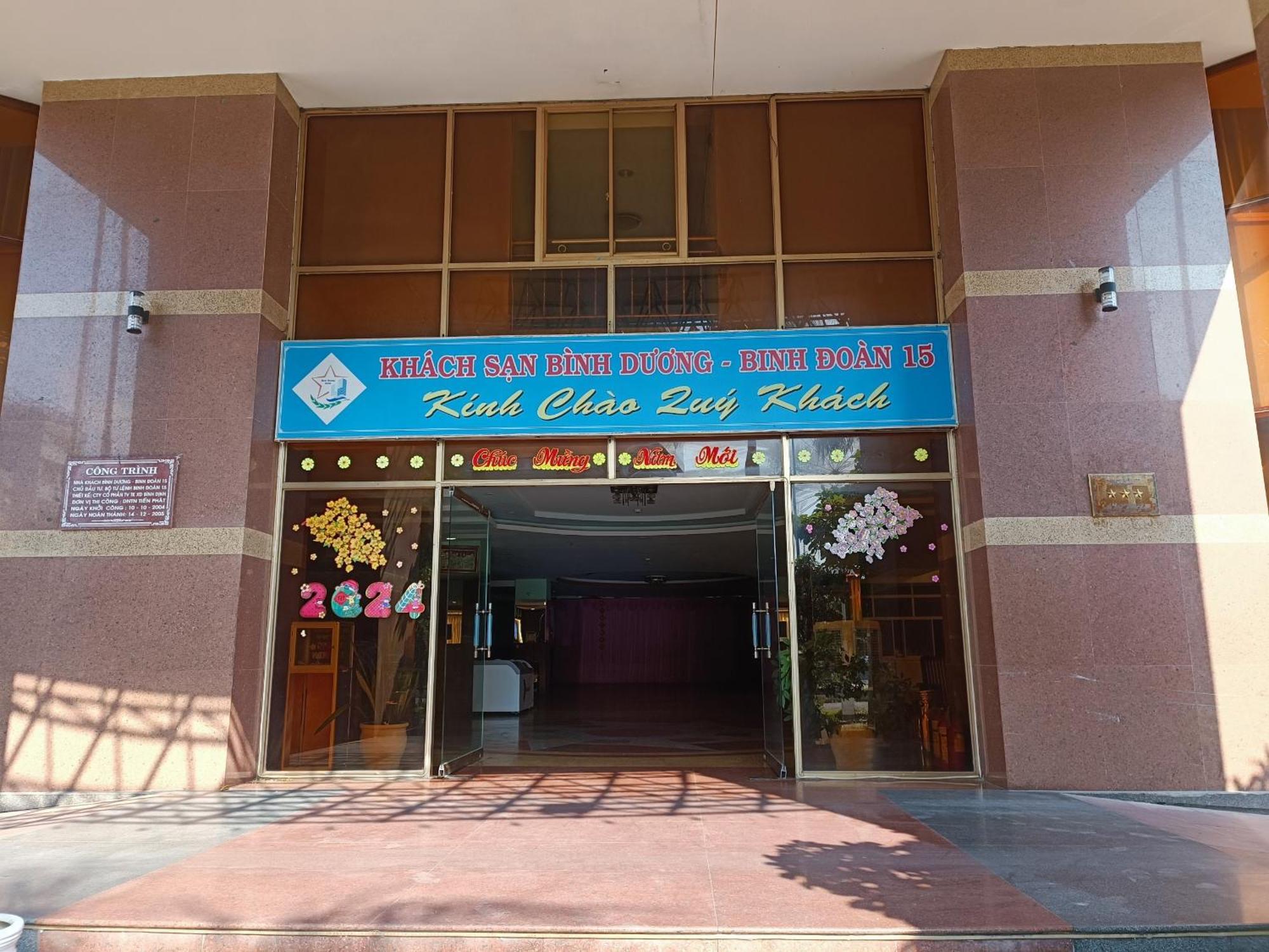 归仁 Khach San Binh Duong酒店 外观 照片