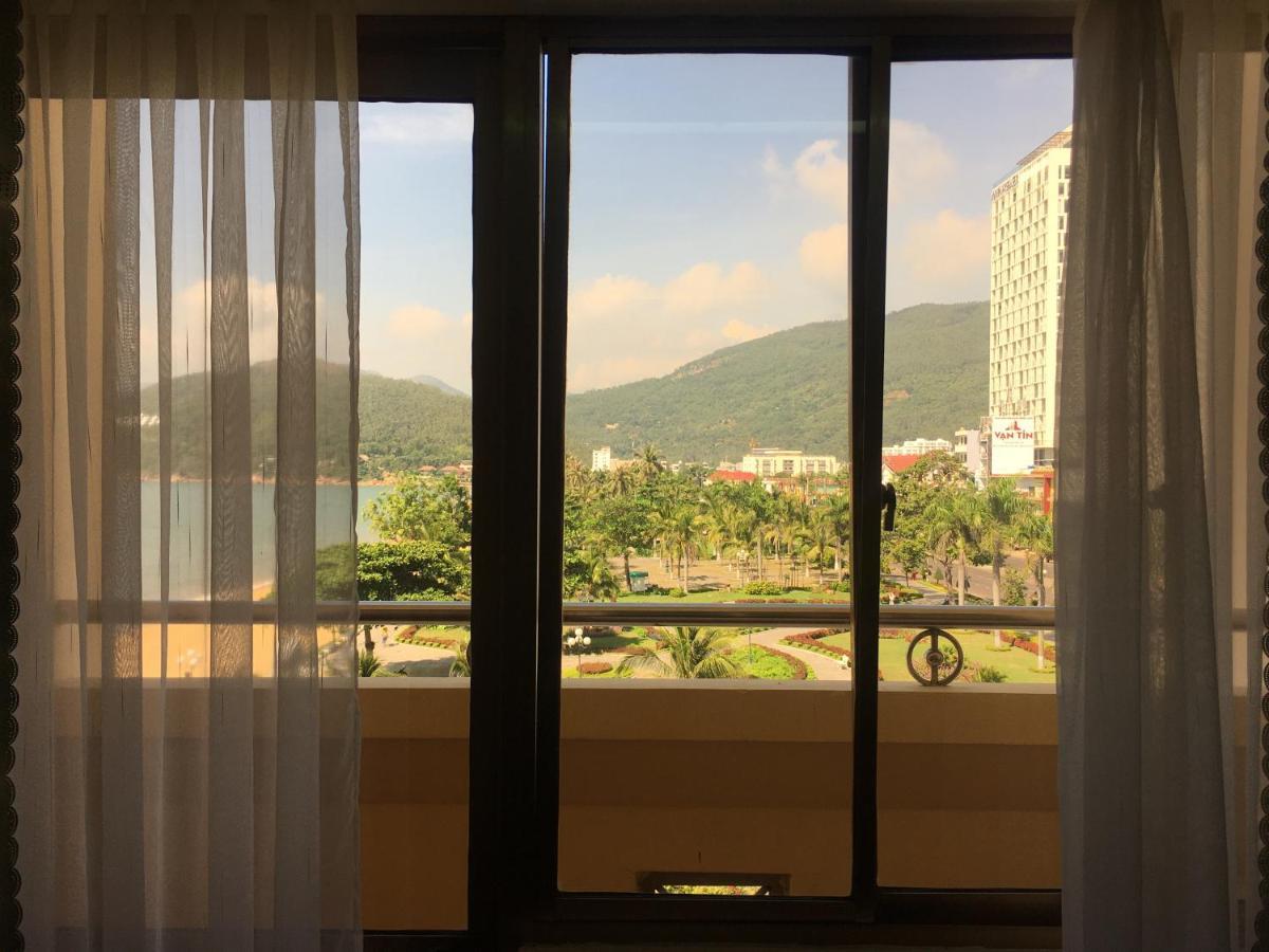 归仁 Khach San Binh Duong酒店 外观 照片